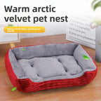 All-Season Pet Kennel and Mat for Cats and Dogs