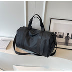 Large-capacity sports and fitness bags